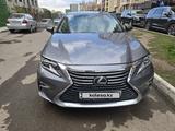 Lexus ES 300h 2015 годаүшін11 000 000 тг. в Астана