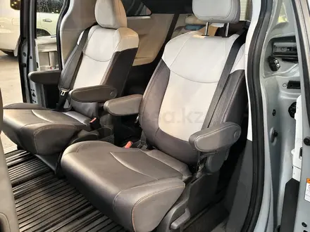 Toyota Sienna 2023 года за 25 000 000 тг. в Алматы – фото 10