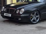 Mercedes-Benz E 55 AMG 2001 года за 5 000 000 тг. в Алматы – фото 3