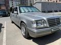 Mercedes-Benz E 220 1995 года за 2 700 000 тг. в Шымкент – фото 2