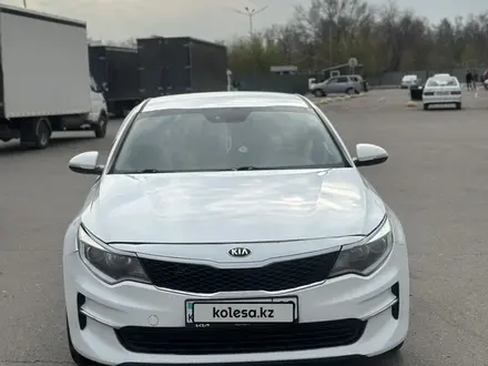 Kia Optima 2018 года за 7 800 000 тг. в Алматы – фото 10