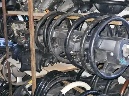 Руль шлейф руля srs airbag эйрбаг панель ветродуи бордачок консоль за 15 000 тг. в Костанай – фото 2