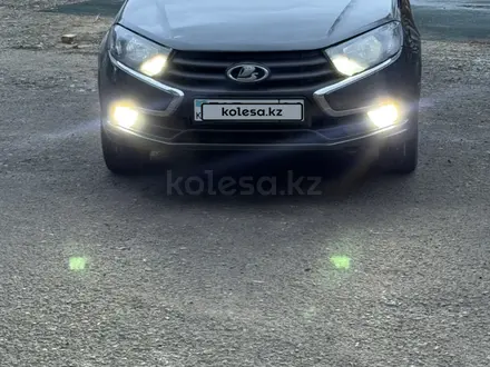 ВАЗ (Lada) Granta 2190 2019 года за 3 500 000 тг. в Атырау – фото 5