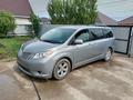 Toyota Sienna 2013 года за 5 650 000 тг. в Уральск – фото 3