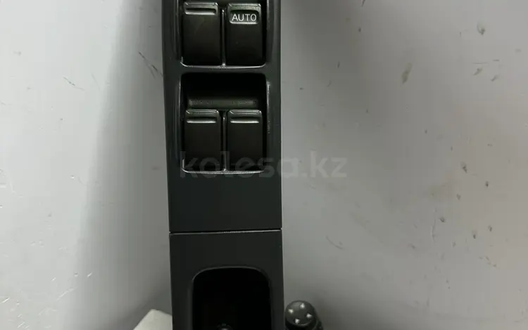 Блок управления стеклоподъемниками пульт кнопки за 15 000 тг. в Алматы