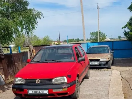 Volkswagen Golf 1993 года за 590 000 тг. в Караганда