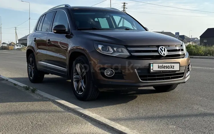 Volkswagen Tiguan 2011 года за 6 900 000 тг. в Атырау