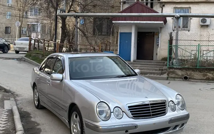 Mercedes-Benz E 320 2000 годаfor4 500 000 тг. в Шымкент