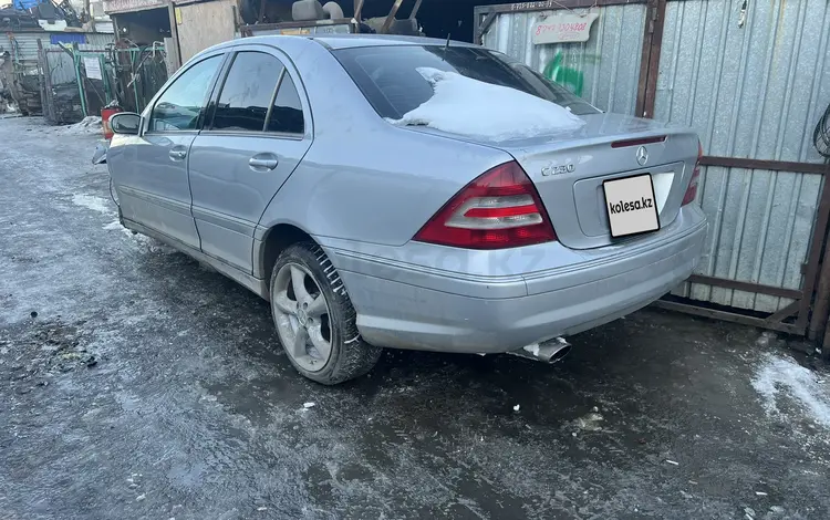 Mercedes-Benz C 230 2004 года за 10 000 тг. в Уральск