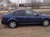 Volkswagen Jetta 2001 года за 2 100 000 тг. в Актобе – фото 4