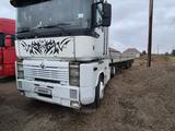 Renault  Magnum 2000 года за 15 000 000 тг. в Астана