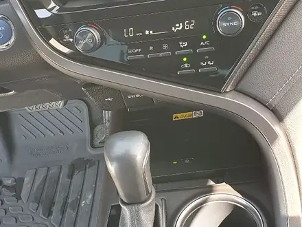 Toyota Camry 2022 года за 12 700 000 тг. в Актау – фото 14