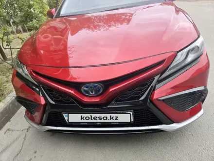 Toyota Camry 2022 года за 12 700 000 тг. в Актау – фото 18