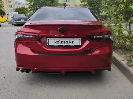 Toyota Camry 2022 года за 12 700 000 тг. в Актау – фото 17
