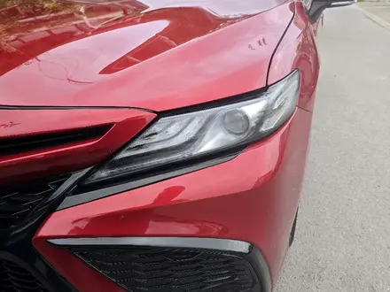 Toyota Camry 2022 года за 12 700 000 тг. в Актау – фото 20