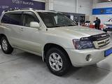 Toyota Highlander 2001 годаүшін4 940 000 тг. в Караганда – фото 3