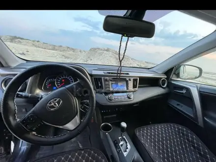 Toyota RAV4 2014 года за 9 800 000 тг. в Аксай – фото 4