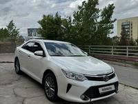 Toyota Camry 2017 года за 13 300 000 тг. в Шымкент