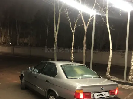 BMW 520 1989 года за 990 000 тг. в Астана – фото 9