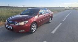 Toyota Camry 2004 года за 4 300 000 тг. в Актобе – фото 3