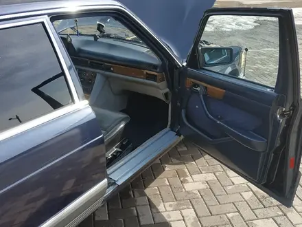 Mercedes-Benz S 300 1981 года за 3 500 000 тг. в Караганда – фото 40