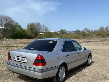 Mercedes-Benz C 220 1995 годаүшін3 200 000 тг. в Алматы – фото 6