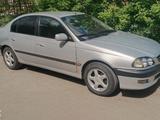 Toyota Avensis 1999 годаүшін2 500 000 тг. в Павлодар