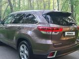 Toyota Highlander 2019 года за 20 700 000 тг. в Тараз – фото 5