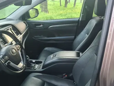 Toyota Highlander 2019 года за 20 700 000 тг. в Тараз – фото 7