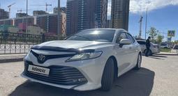 Toyota Camry 2018 года за 13 900 000 тг. в Астана – фото 5