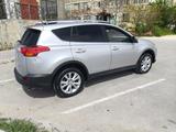Toyota RAV4 2015 года за 7 500 000 тг. в Актау – фото 4