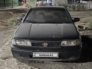 Nissan Primera, 1993