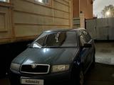 Skoda Fabia 2005 годаfor1 850 000 тг. в Атырау – фото 3