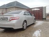 Toyota Camry 2010 годаfor7 500 000 тг. в Туркестан – фото 2