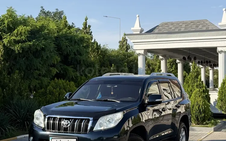 Toyota Land Cruiser Prado 2011 года за 15 400 000 тг. в Актау