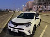 Toyota RAV4 2019 годаүшін13 800 000 тг. в Атырау – фото 3