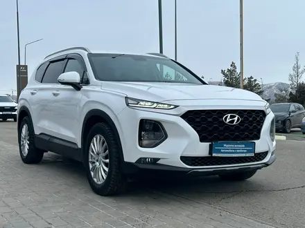 Hyundai Santa Fe 2020 года за 13 990 000 тг. в Усть-Каменогорск