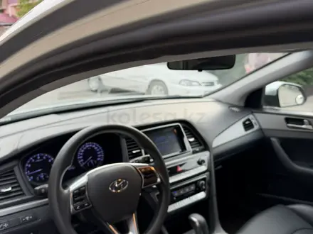 Hyundai Sonata 2017 года за 7 900 000 тг. в Шымкент – фото 13