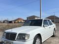 Mercedes-Benz E 220 1994 года за 1 800 000 тг. в Астана