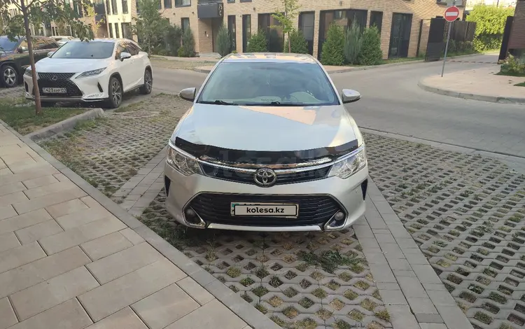 Toyota Camry 2016 года за 8 600 000 тг. в Алматы