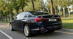 BMW 750 2016 годаүшін24 000 000 тг. в Алматы – фото 2