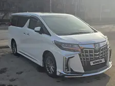 Toyota Alphard, 2019