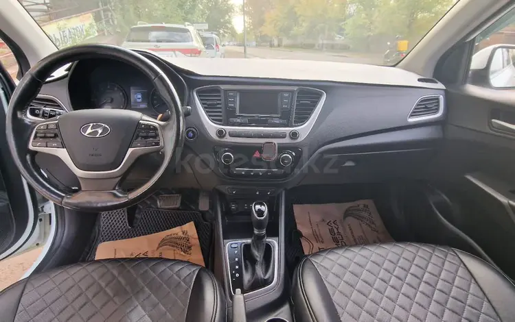 Hyundai Accent 2018 года за 6 800 000 тг. в Астана