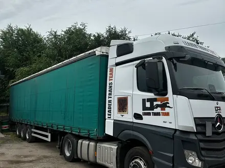 Mercedes-Benz  Actros 2017 года за 22 000 000 тг. в Алматы