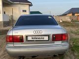 Audi A8 1996 годаfor2 000 000 тг. в Актобе