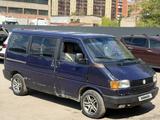 Volkswagen Caravelle 1992 годаүшін1 600 000 тг. в Петропавловск