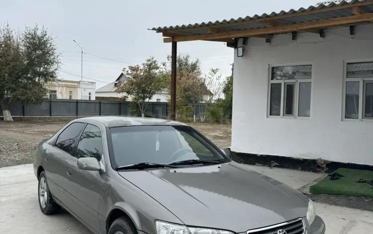 Toyota Camry 2000 года за 3 200 000 тг. в Шиели