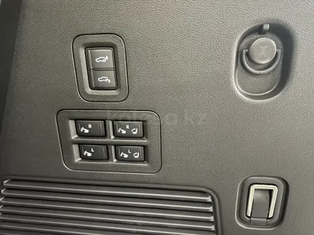 Nissan Patrol Platinum City 2025 года за 59 999 000 тг. в Алматы – фото 42