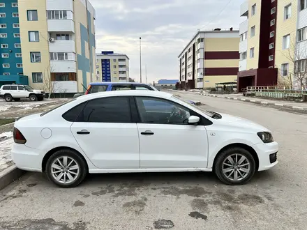 Volkswagen Polo 2015 года за 4 800 000 тг. в Жезказган – фото 2