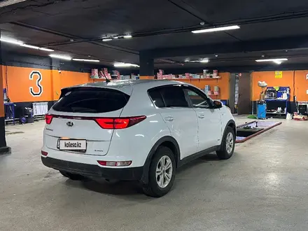 Kia Sportage 2017 года за 7 800 000 тг. в Петропавловск – фото 4